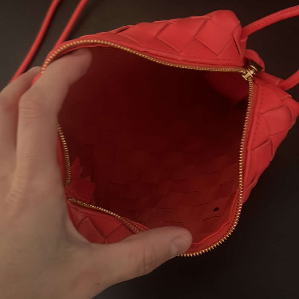 Bottega Veneta Mini Loop - Picture 11 of 12
